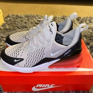 Nike Air Max 270 (GS)